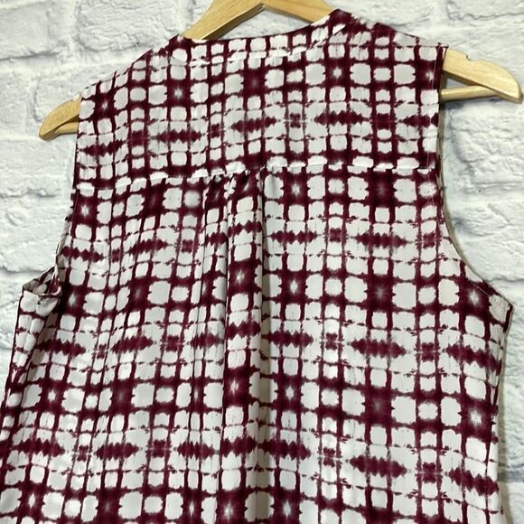 CROSBY Sleeveless Tie Dye Button Down Top Size Medium - Picture 7 of 11